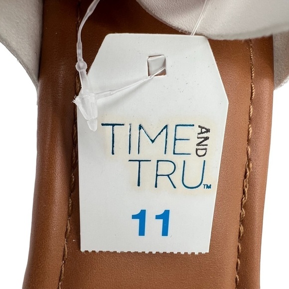 Time And Tru White Memory Foam Platform Block Heel Sandals Size 11 Women’s - Picture 9 of 9